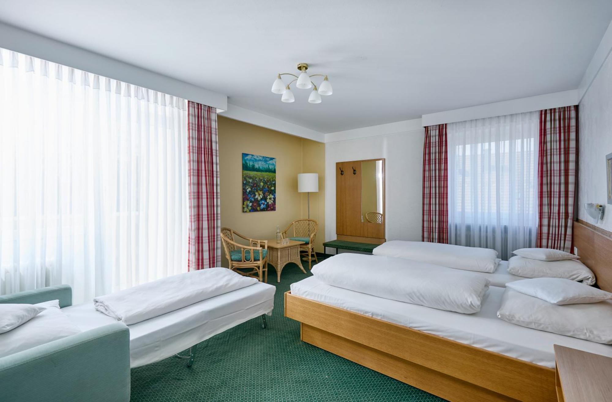 Hotel Mayer Germering Exterior photo